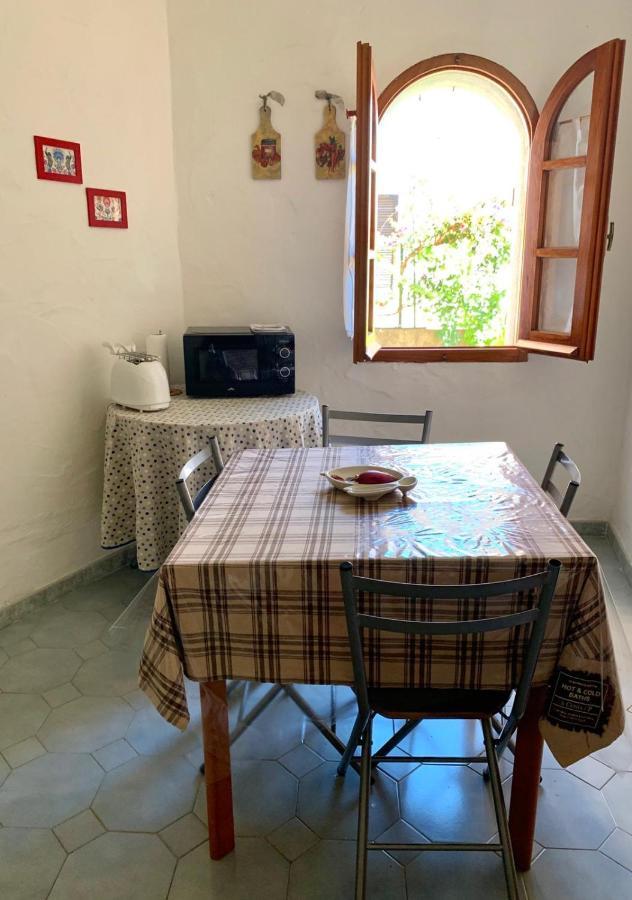 Villa Le Ginestre La Caletta Extérieur photo