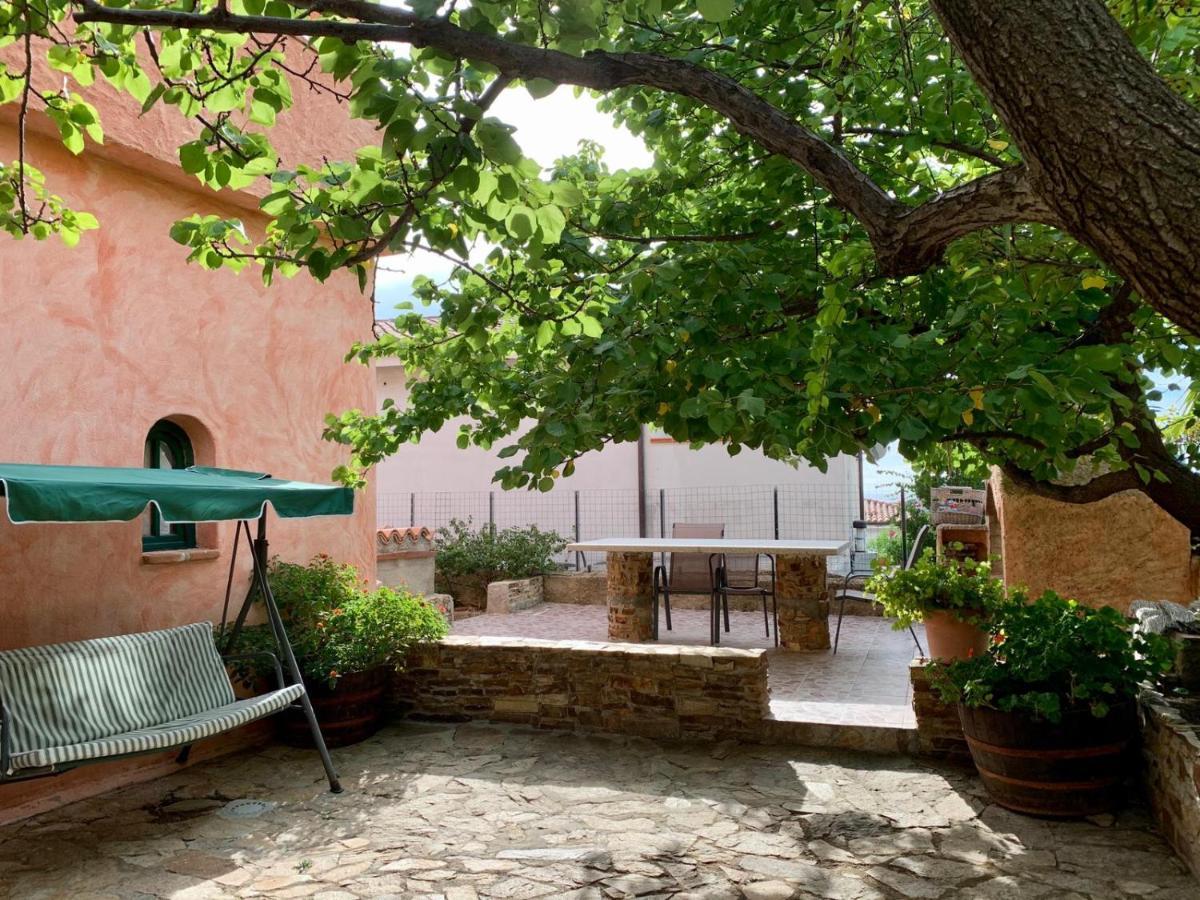 Villa Le Ginestre La Caletta Extérieur photo